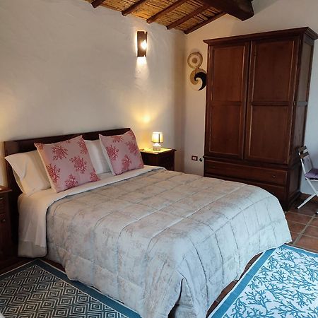 Stazzu Barecca B&B Cugnana Verde Buitenkant foto