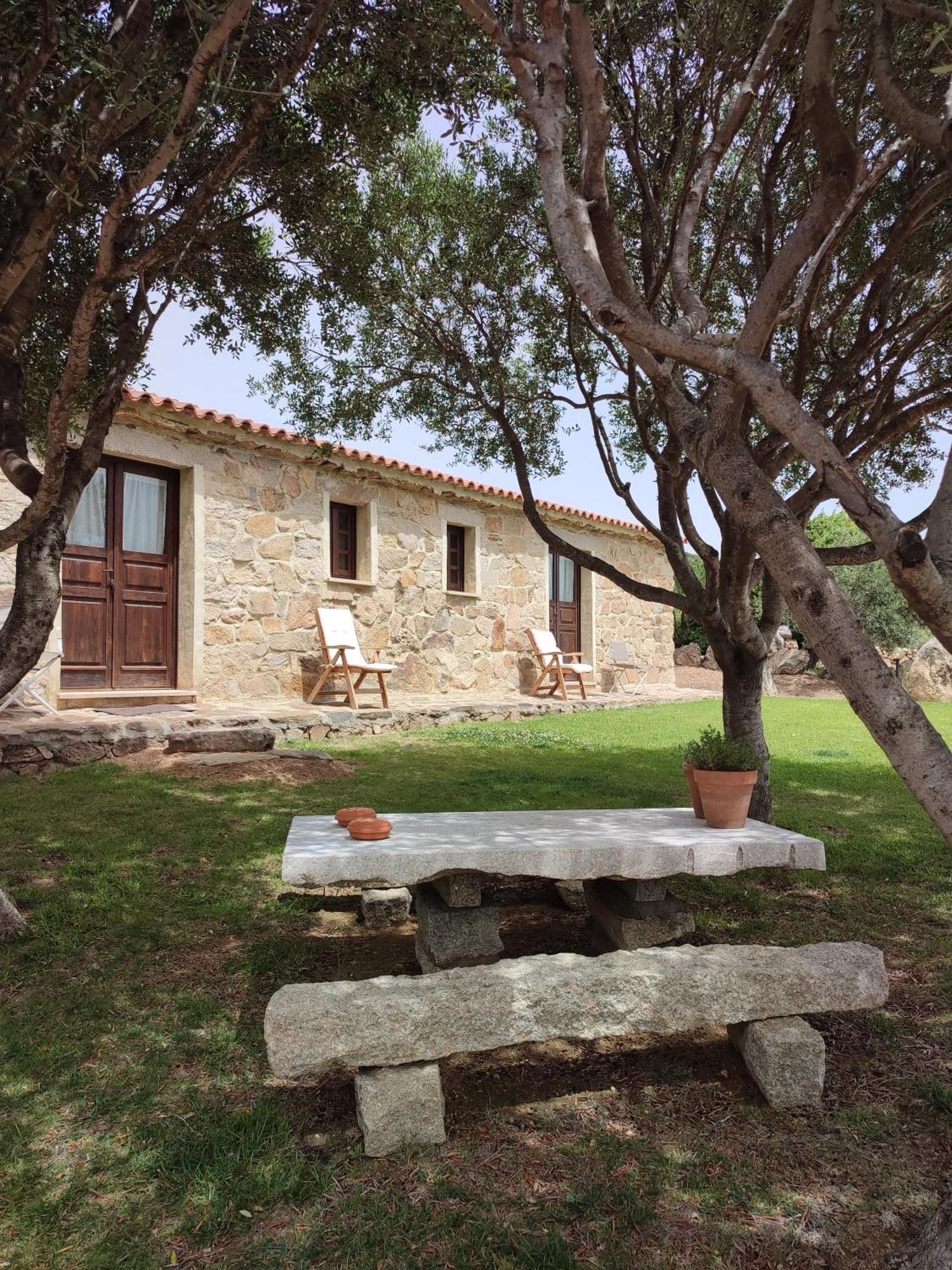 Stazzu Barecca B&B Cugnana Verde Buitenkant foto